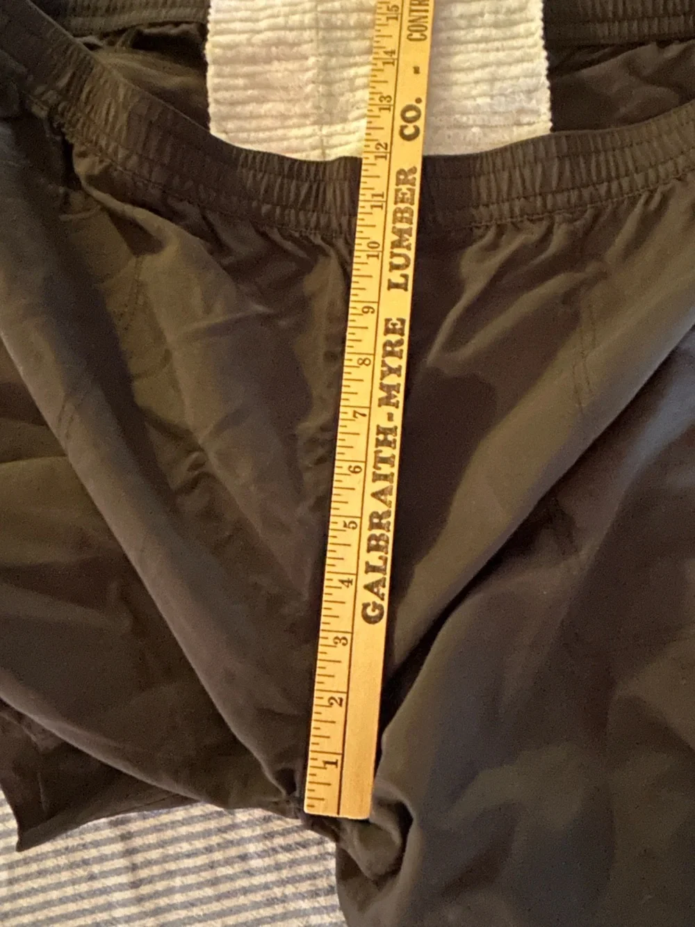 The North Face Men’s Shorts Drawstring Zipper Back Pocket Black/Dark Grey Sz XXL